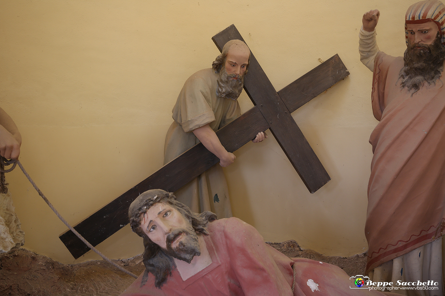 VBS_6722 - I Piloni della Via Crucis del Sacro Monte di Montà d'Alba.jpg